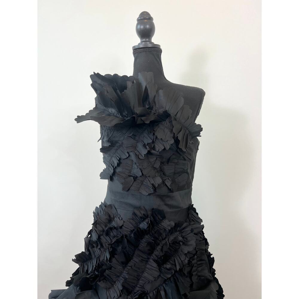Marchesa Notte One Shoulder Floral Textured Dress in Black Size 6 Party Gothic - Picture 4 of 6